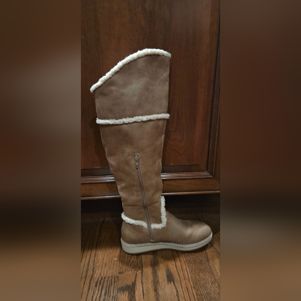 White Mountain Brown Knee-High Boots with Cream Trim - Picture 14 of 14